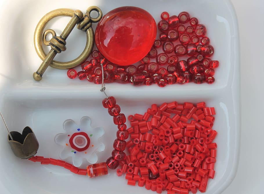 art, craft, beads, necklace, red, color therapy, decorative HD wallpaper