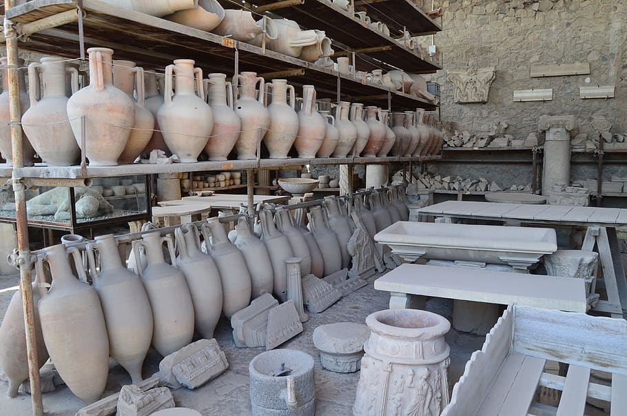 pompeii, campania, amphorae, large group of objects, for sale HD wallpaper