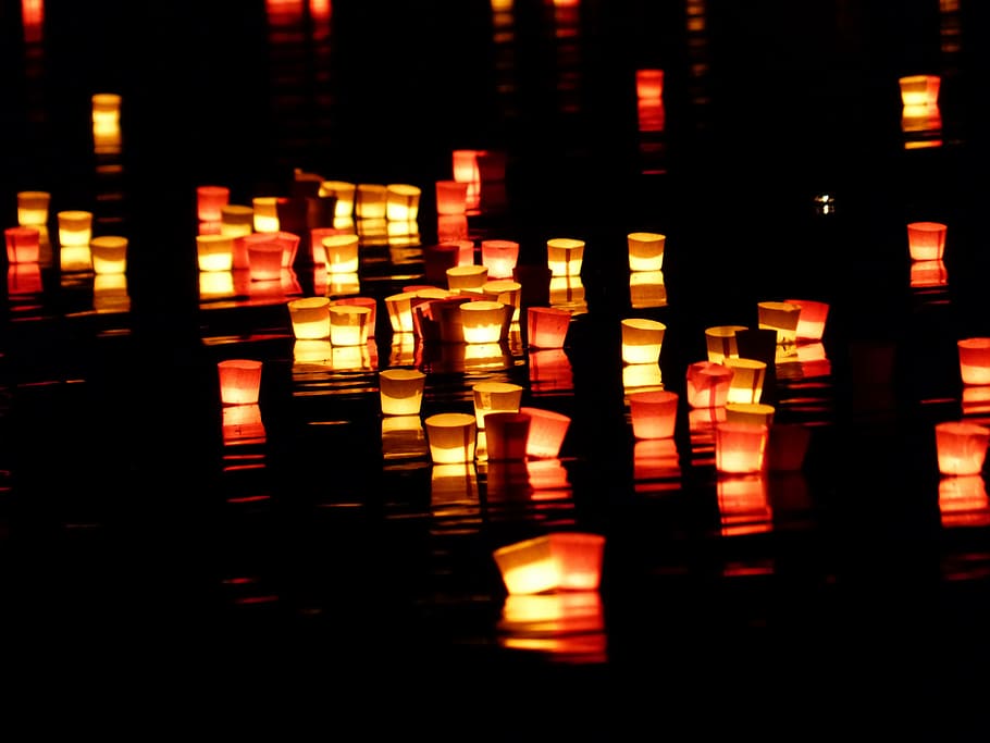 paper candle on body of water, candles, lights serenade, river HD wallpaper
