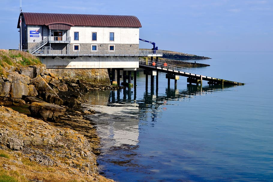 moelfre, lifeboat, station, built structure, water, architecture HD wallpaper