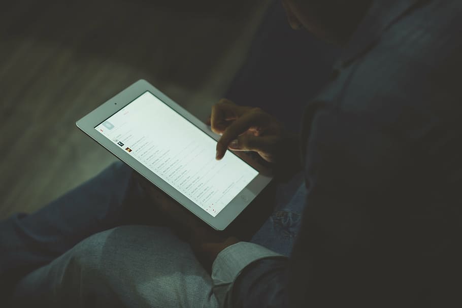 person holding and touching iPad, technology, gadgets, portable HD wallpaper