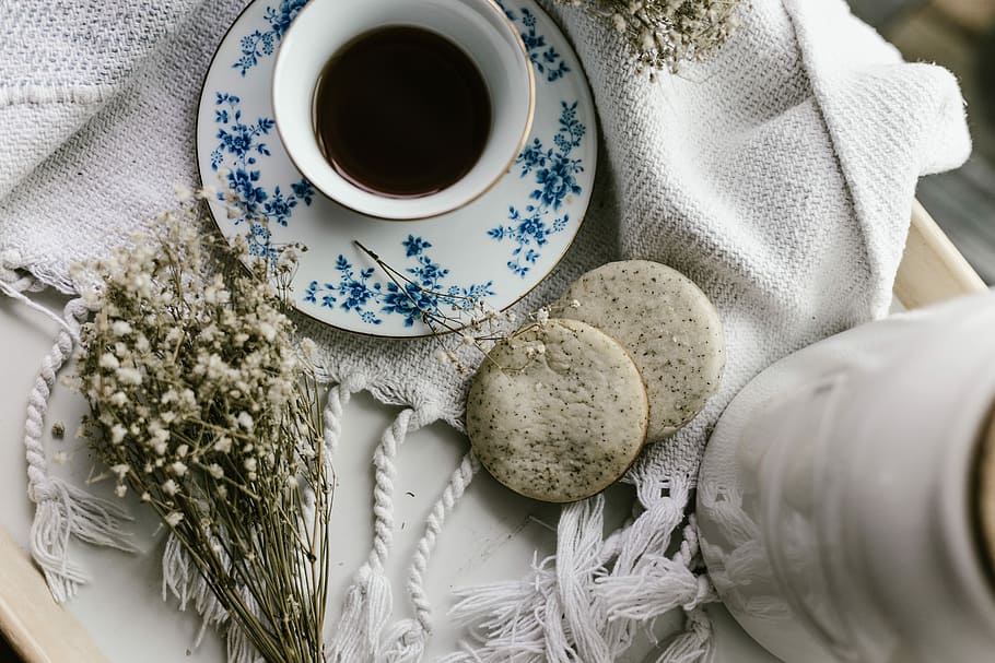 cup of coffee and biscuits on tray, white and blue floral ceramic cup and saucer HD wallpaper