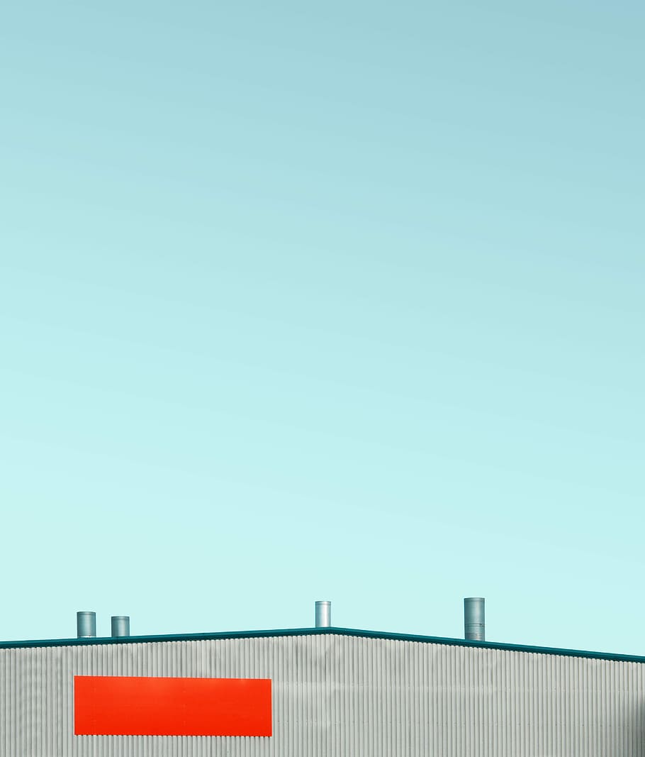 warehouse rooftop during daytime, gray and beige concrete building during daytime HD wallpaper