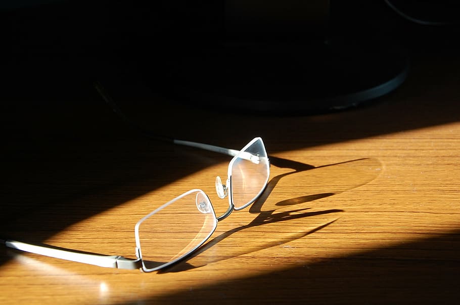 glasses, sunlight, refraction, desk, reading, wood - material HD wallpaper