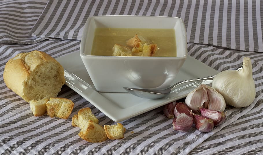 bread with soup, garlic, and onion, dinner, white, organic HD wallpaper