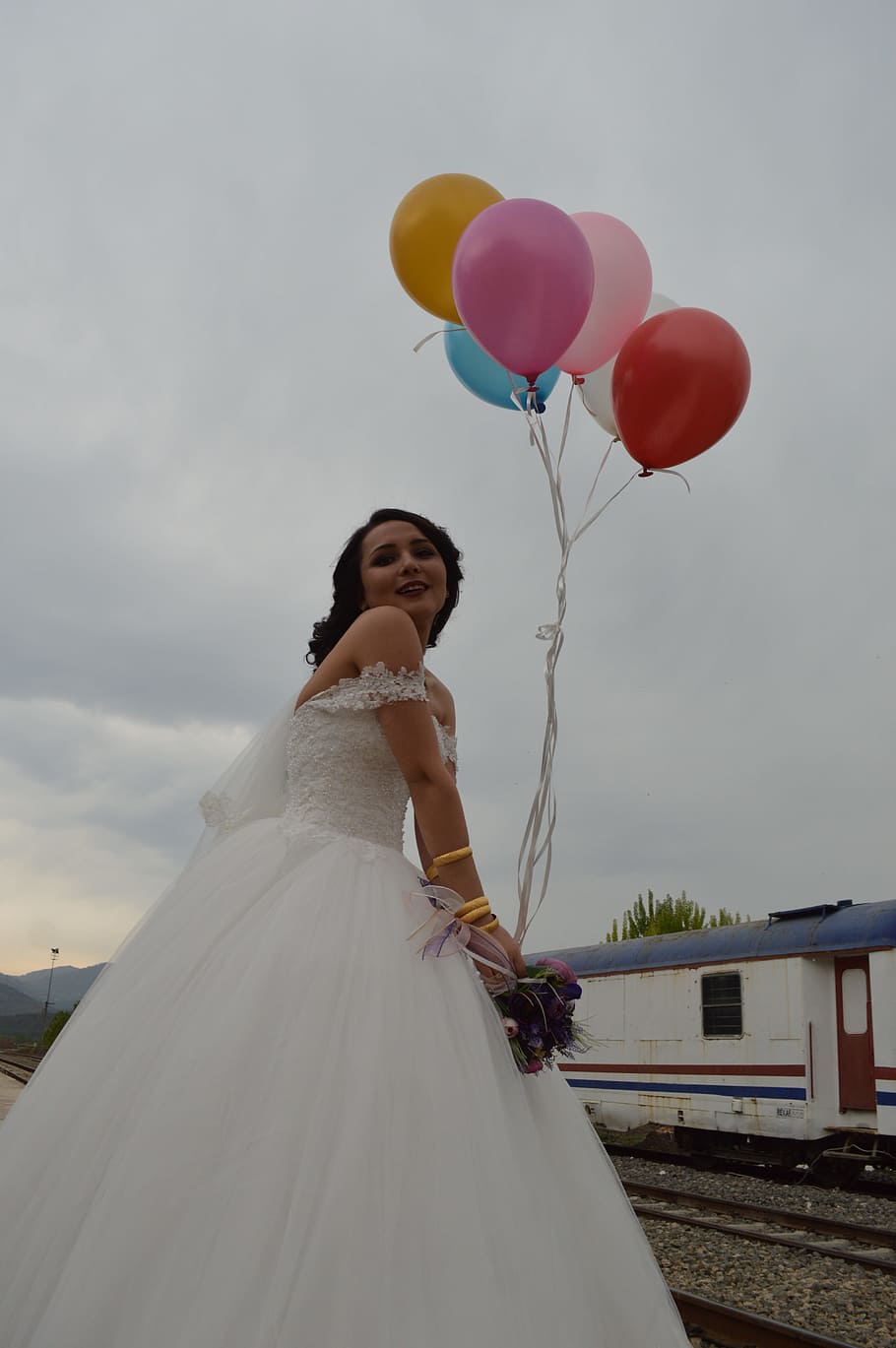 train, bridal, balloon, celebration, event, real people, bride HD wallpaper