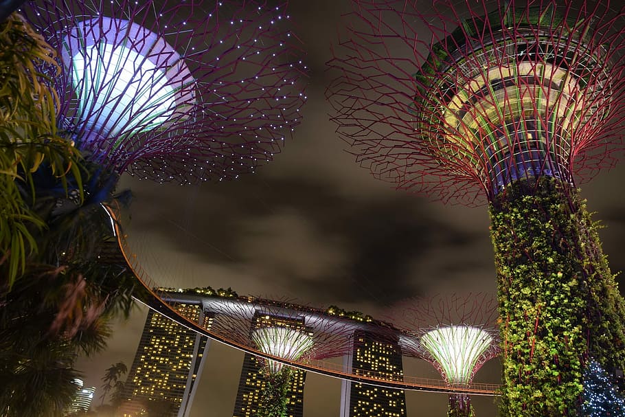 Marina Bay sands with lights during night time, architecture HD wallpaper
