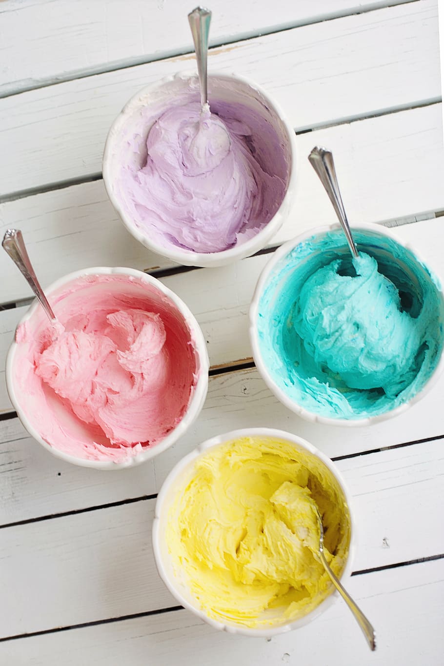 four assorted flavored ice creams, frosting, icing, cake decorating HD wallpaper