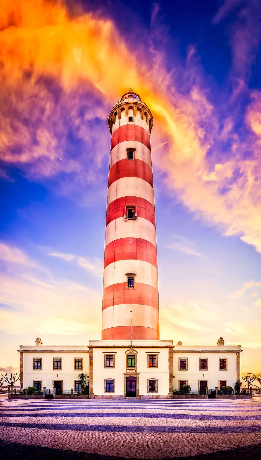 red and white concrete lighthouse tower photo, Portugal, Structure HD wallpaper