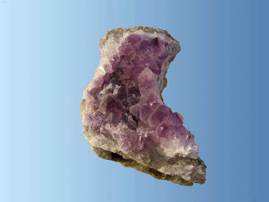Amethyst, Blue, Gem, Minerals, hell, isolated, light blue, tender HD wallpaper