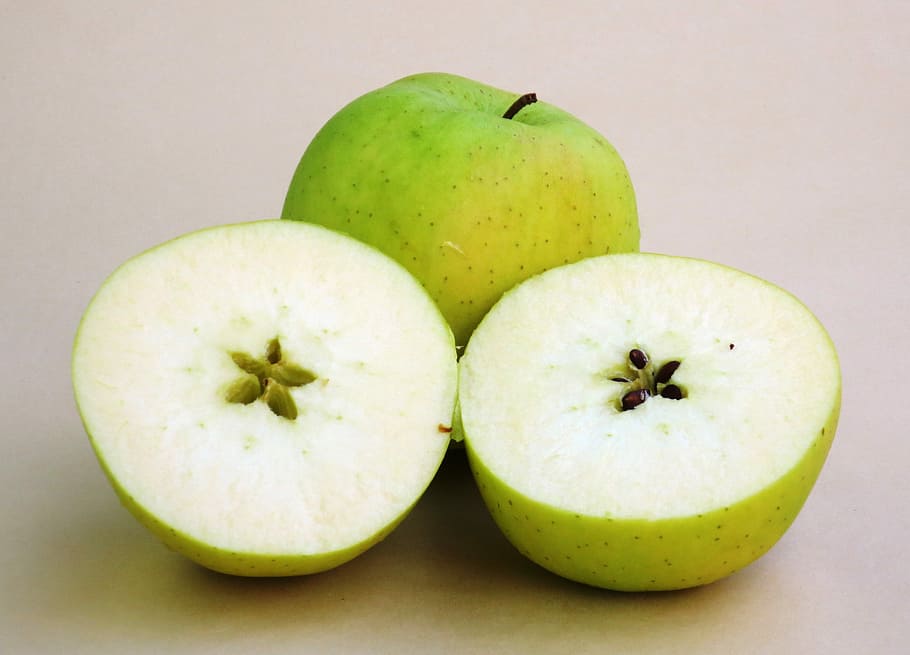 Apple, Fruit, Golden, Cut, apples, yellow apple, healthy eating HD wallpaper