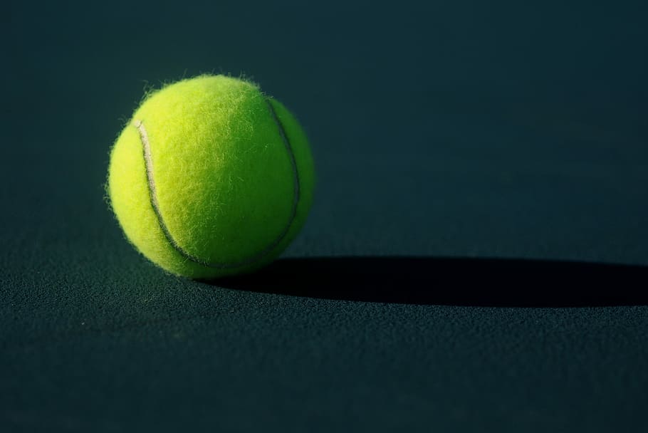 green tennis ball on ground, court, sport, single object, no people, HD wallpaper