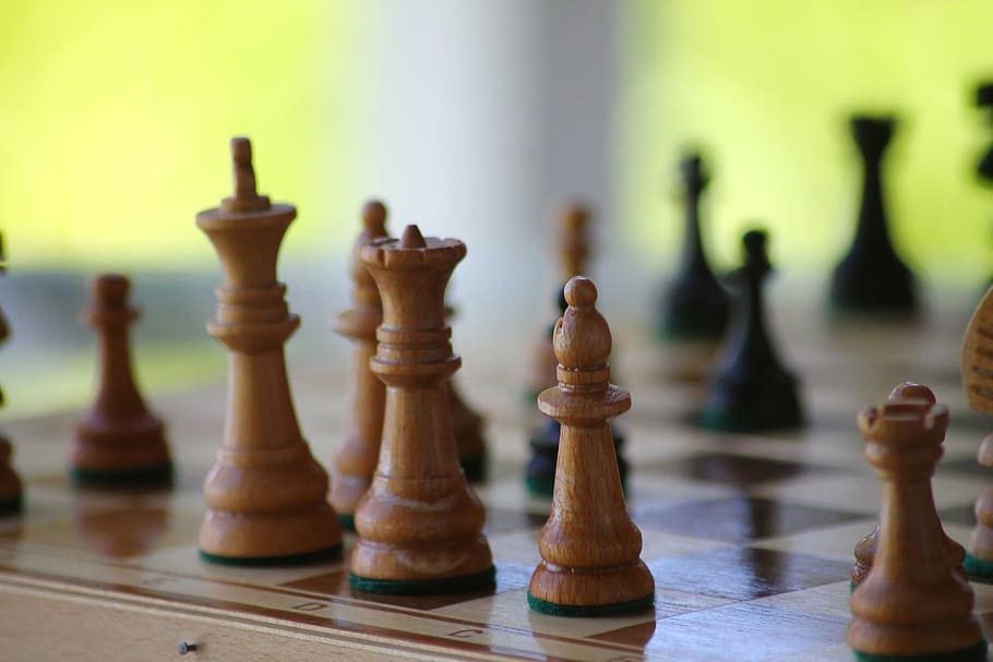 Chess Board, Game, Play, original, king, queen, strategy, competition HD wallpaper