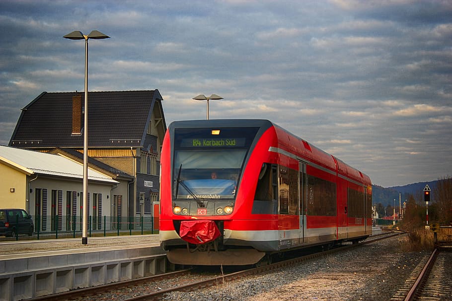 train, railway station, platform, deutsche bahn, old railway station HD wallpaper
