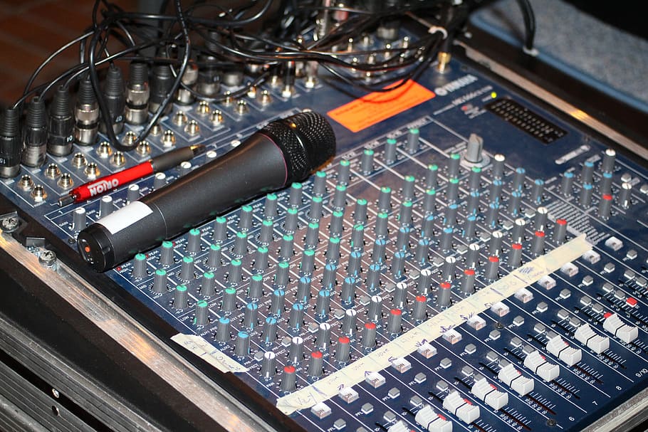 black handheld microphone on top of audio mixer, music, controller HD wallpaper