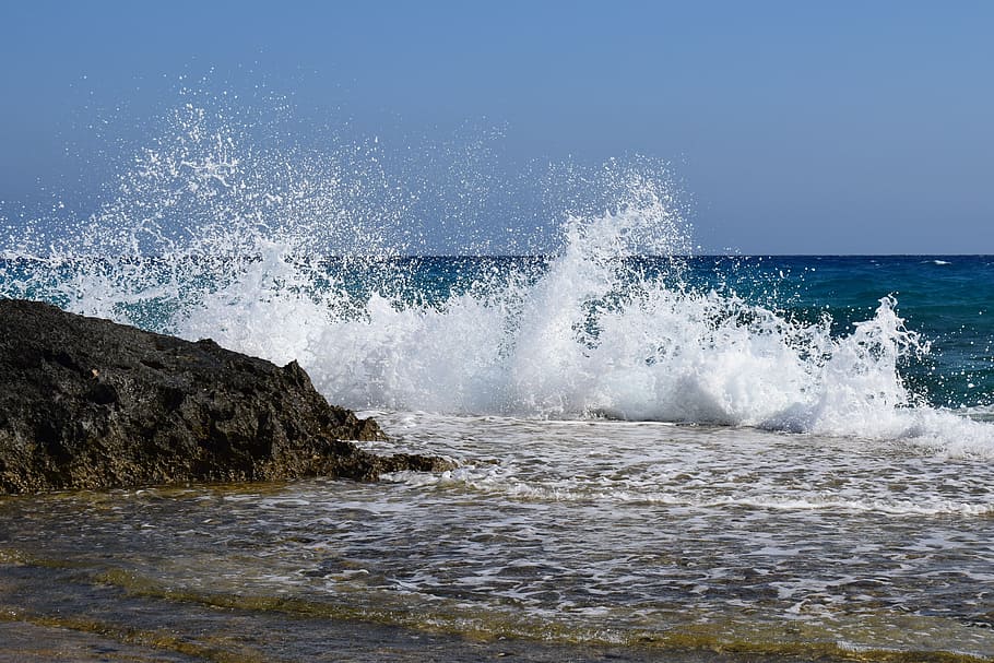 wave, crush, sea, blue, nature, drops, spray, foam, wind, energy HD wallpaper