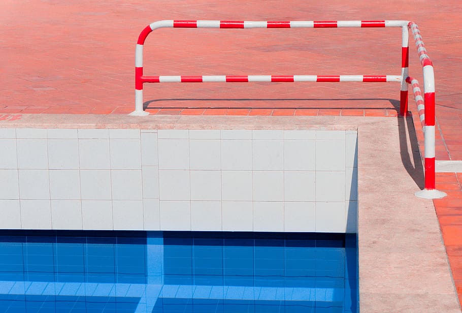 red and white stripe pool rail, red and white pool rail, fence HD wallpaper