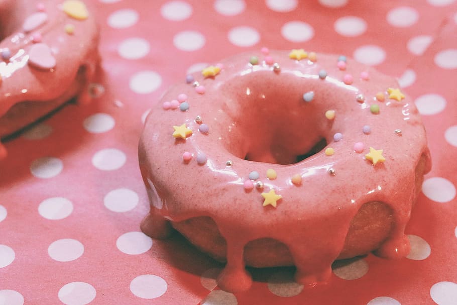 pink doughnut, donut, dessert, food, cake, icing, pink Color