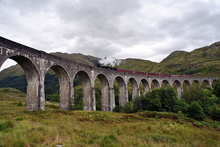 train on concrete rail ways surrounded by mountains, scotland, HD wallpaper