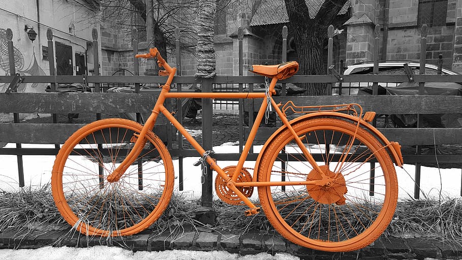 selective color of orange bicycle, vintage bike, old, retro, wall, HD wallpaper