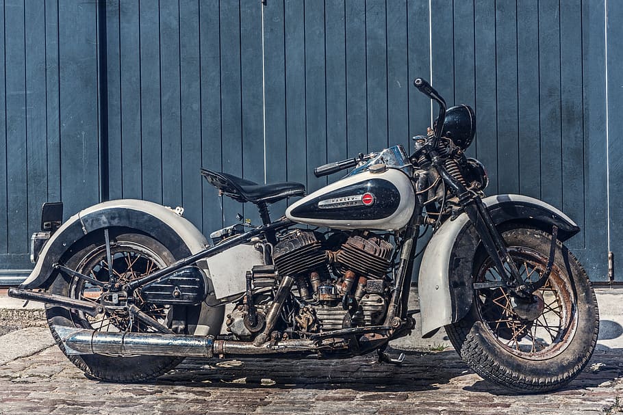 gate, wall, motorcycle, vehicle, transportation, mode of transportation HD wallpaper