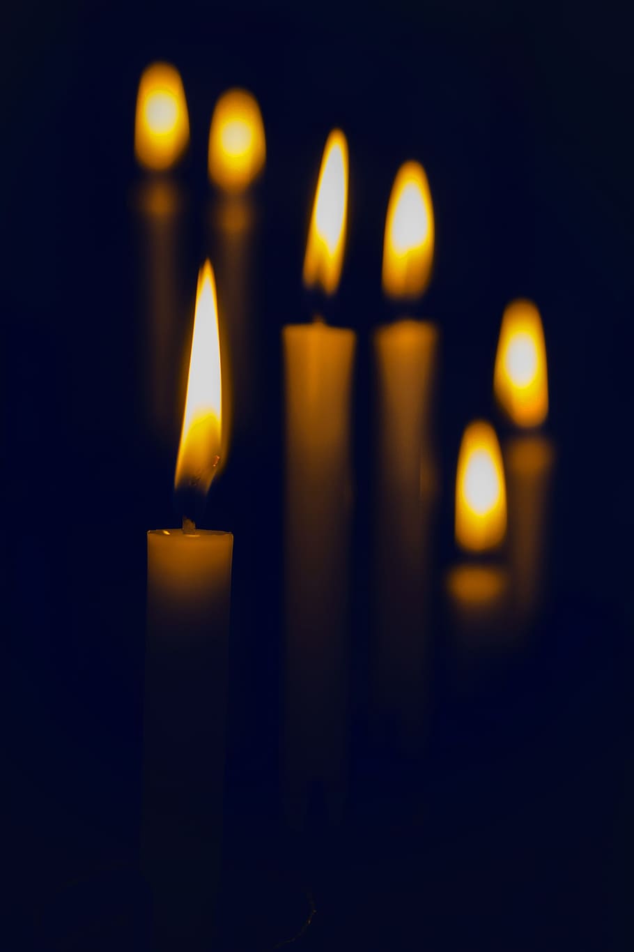 candle, flame, light, dark, burning, fire, illuminated, heat - temperature HD wallpaper
