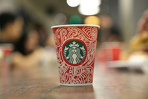 HD wallpaper: two Starbucks cups on bench, two Starbucks plastic cups, drink - Wallpaper Flare