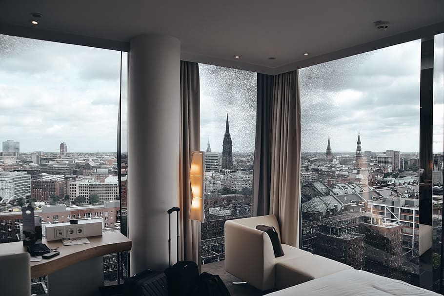open window curtains and high rise buildings, hotel rooms, hamburg, HD wallpaper