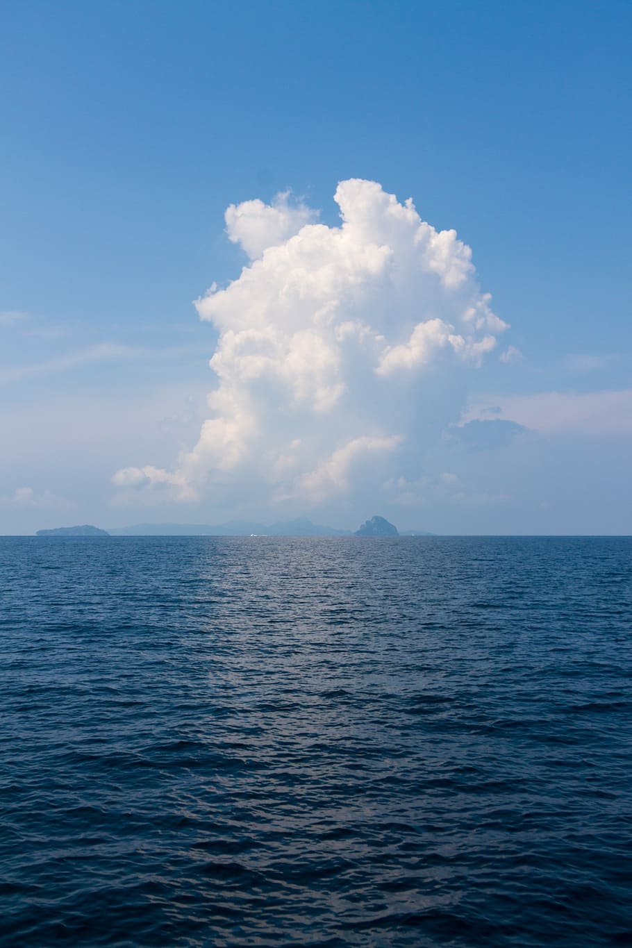 cloud, sea, summer, sky, blue, vacation, sun, holiday, travel HD wallpaper