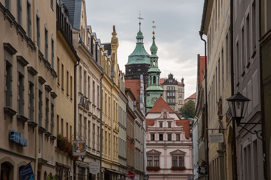 houses, historic old town, houses facades, pirna, building exterior