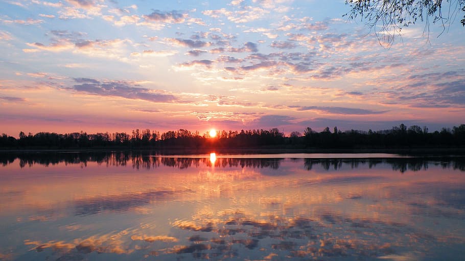 mirror photography of sunset, trees, lake, waters, silhuette, HD wallpaper