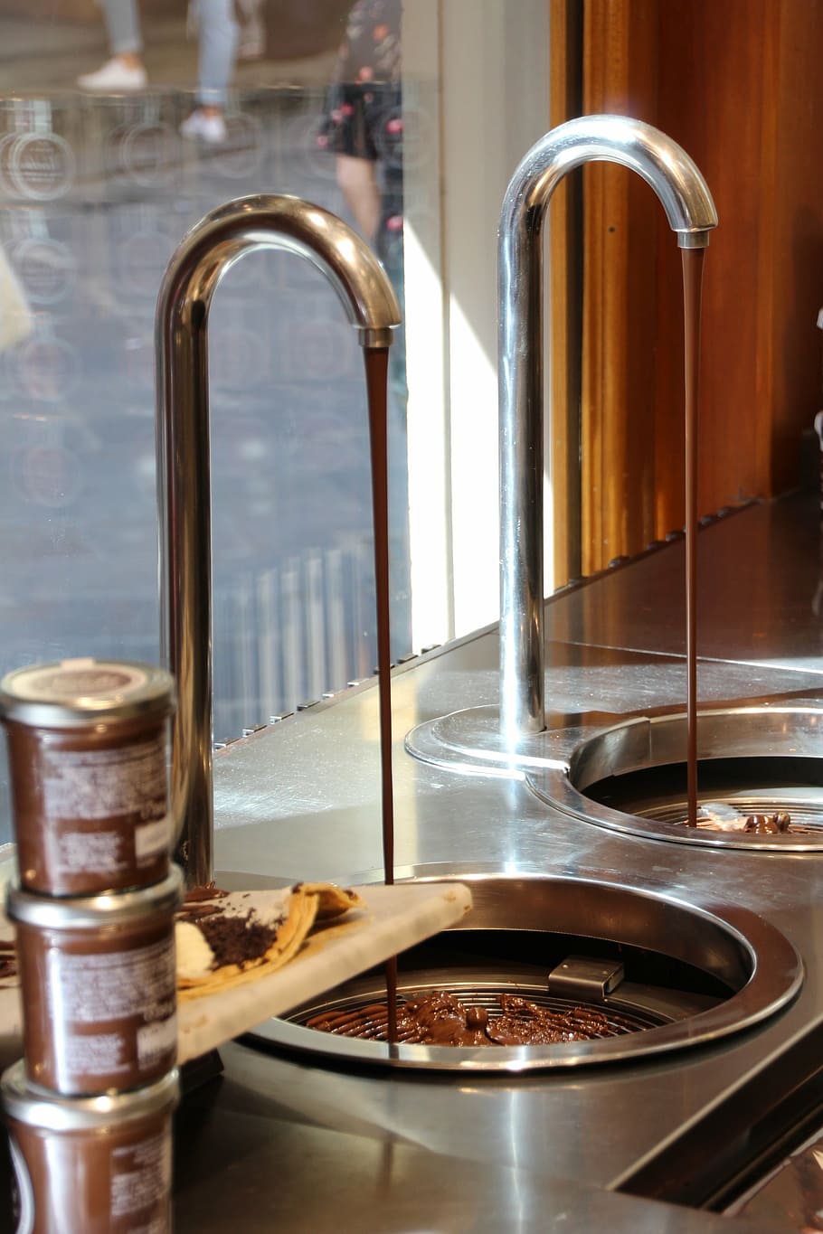 chocolate, liquid, fountain, food, indoors, domestic Kitchen HD wallpaper