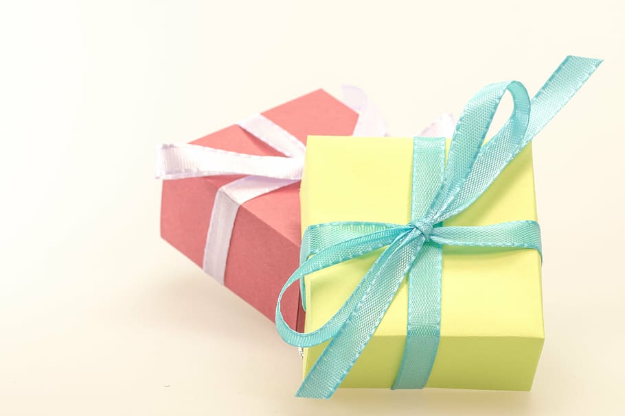 two yellow and pink gift boxes, made, surprise, loop, christmas HD wallpaper