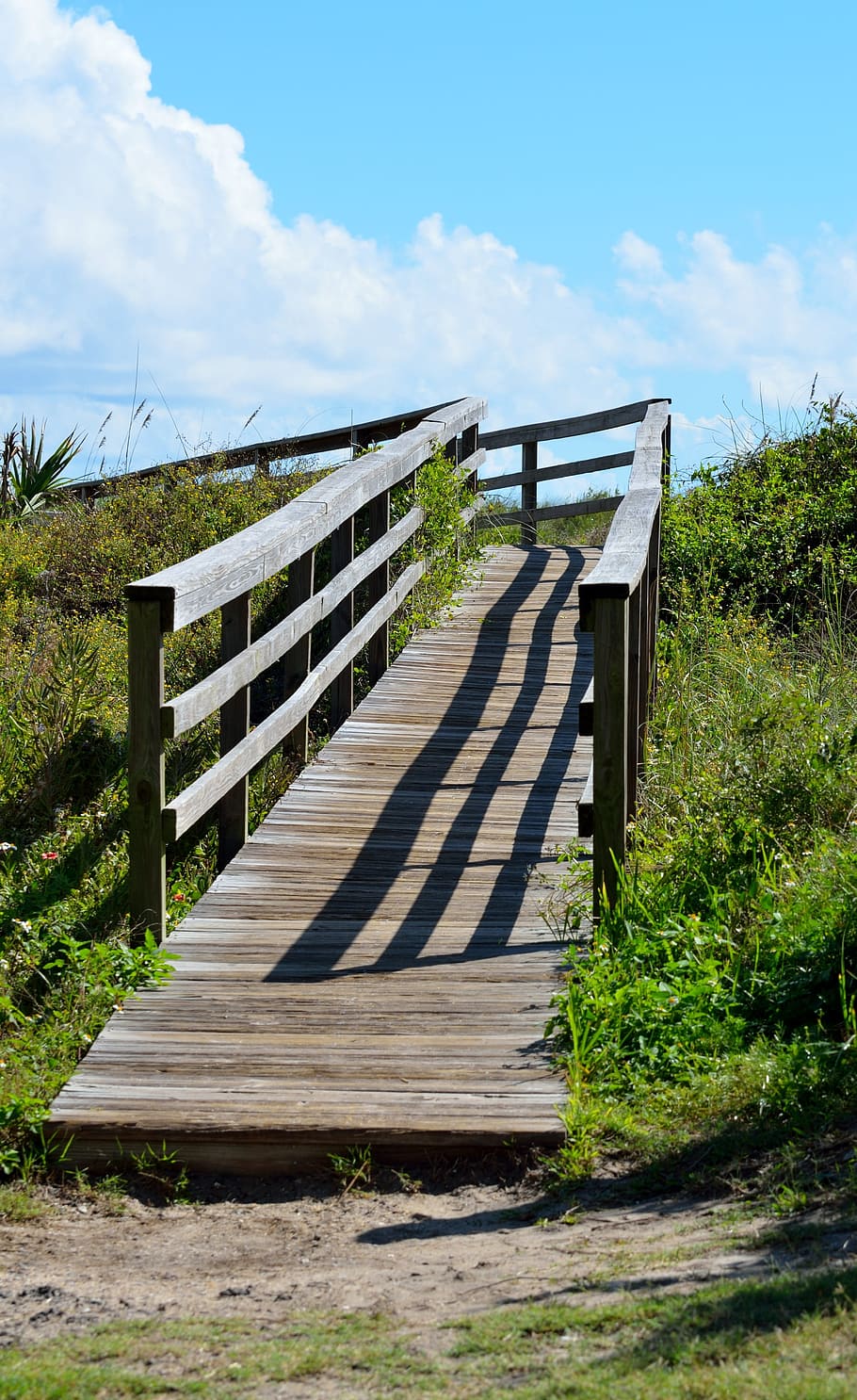 step, guidance, sky, summer, wooden, empty, footpath, landscape HD wallpaper