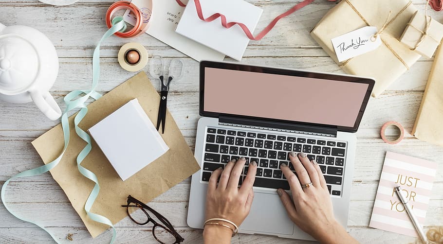 person using MacBook Pro, laptop, computer, craft, technology HD wallpaper
