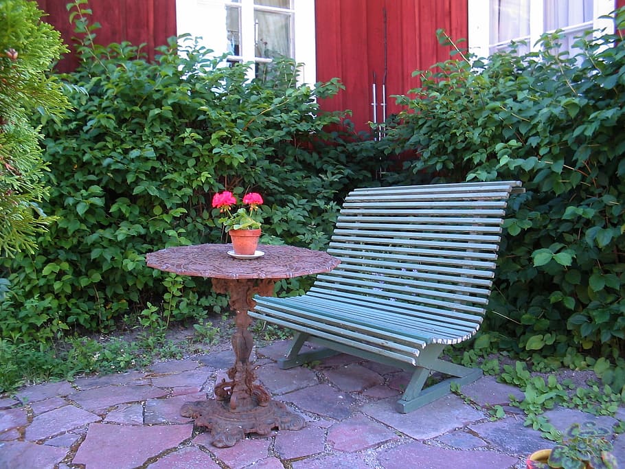 Valleys, Garden, Table, Sofa, the valleys, flowers, plants HD wallpaper