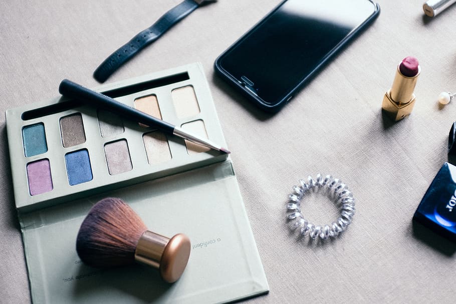 Cosmetics and iPhone, objects, beauty Product, eyeshadow, fashion HD wallpaper