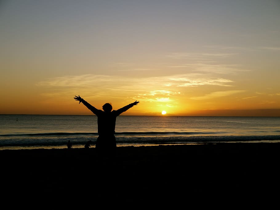 beach, sunset, man, person, happy, human arm, sky, sea, water, HD wallpaper