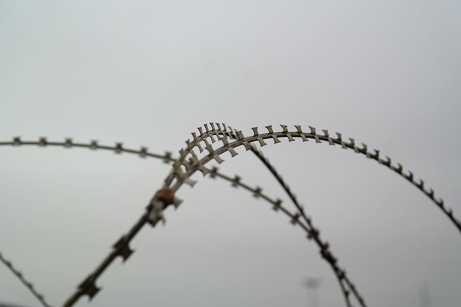 nato wire, barbed wire, sharp, razor razor sharp, protection HD wallpaper