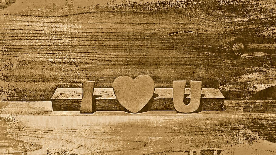 Wooden Heart With One Letter Lv On It Background, I Love U Picture  Background Image And Wallpaper for Free Download