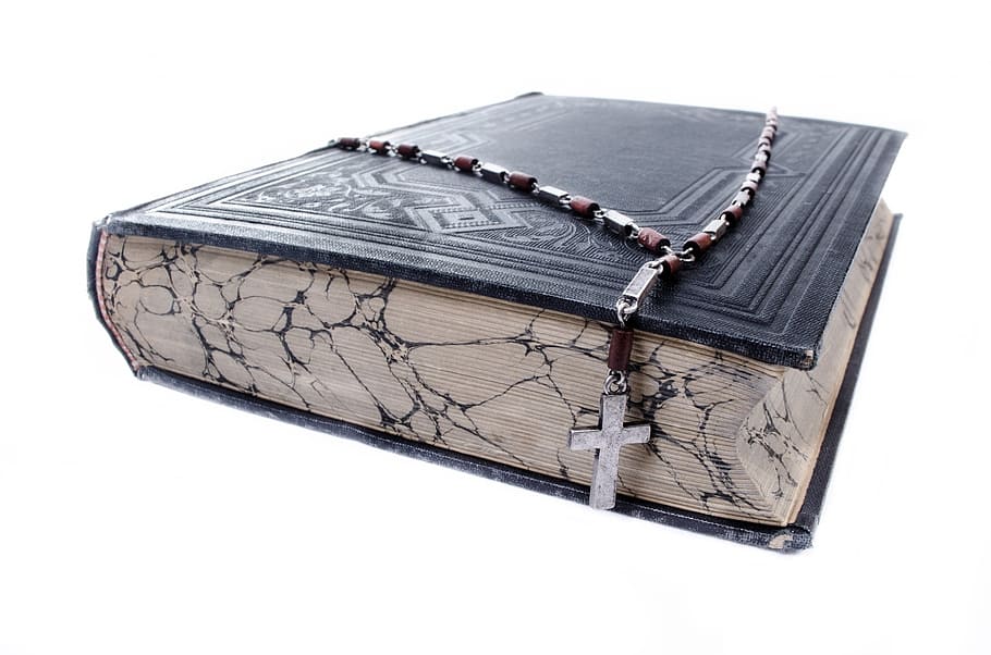 black bible and brown rosary, cross, christian, christianity HD wallpaper