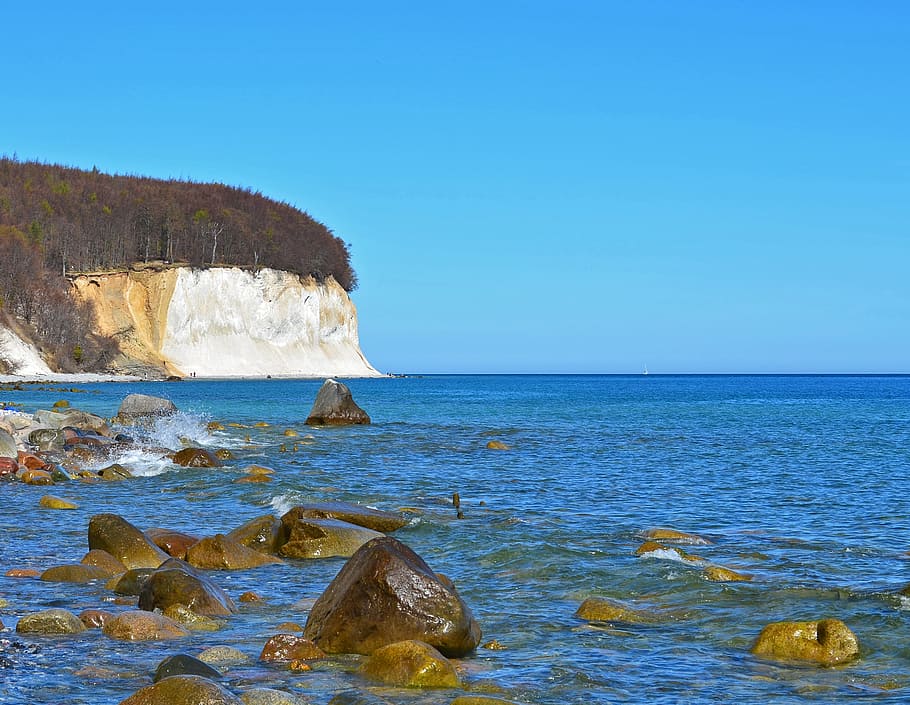 Rügen, White Cliffs, Coast, baltic sea, chalkboard, horizon over water HD wallpaper