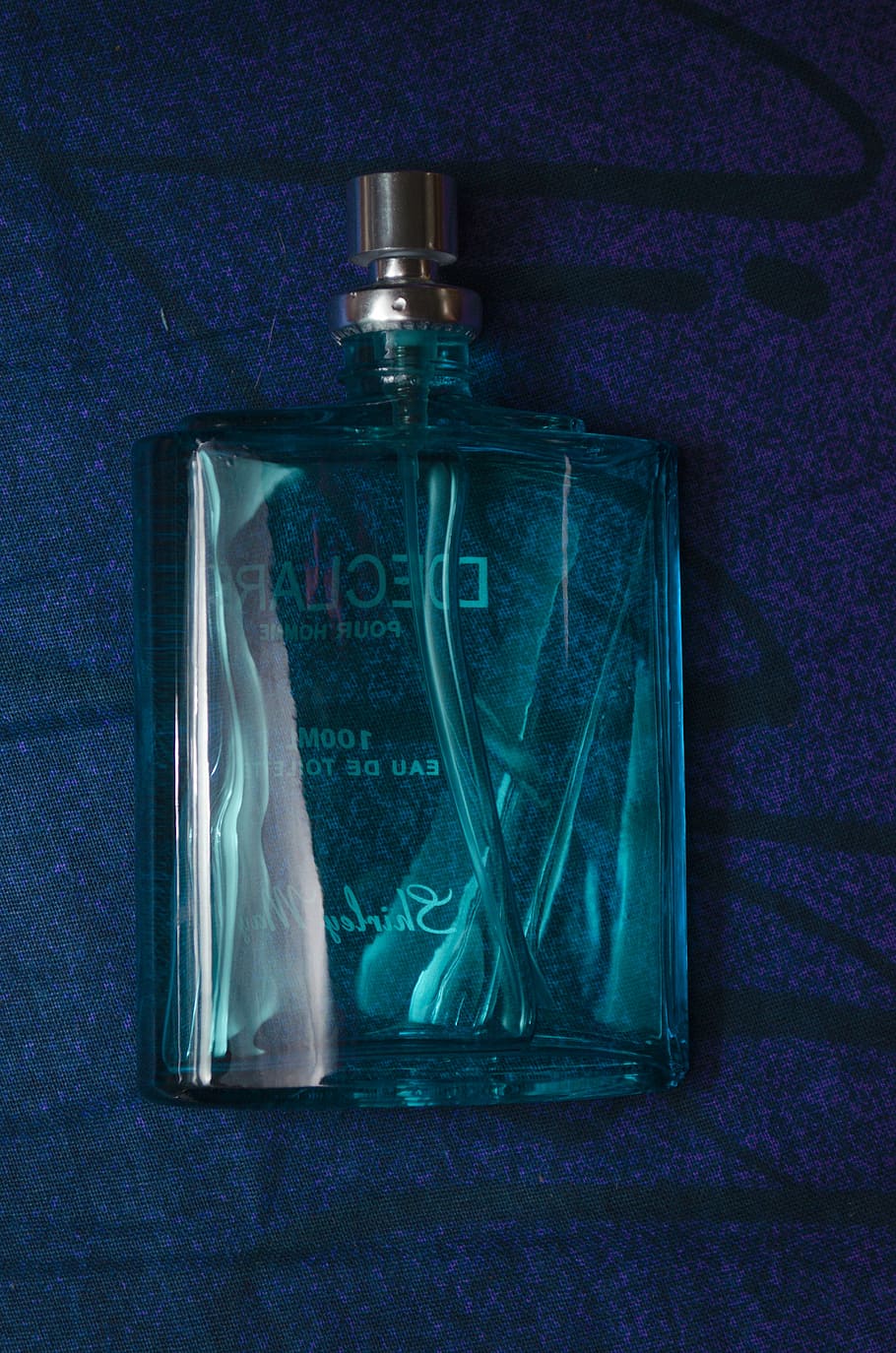 Cologne best sale blue bottle