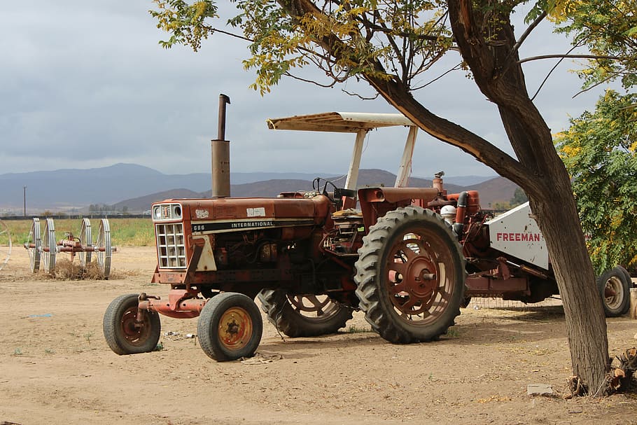 barren, tractor, mexico, dry, poor, old, used, dust, agriculture HD wallpaper