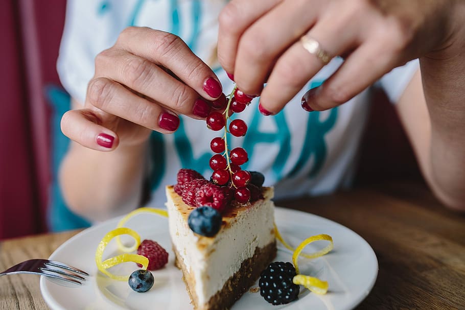 Berry Cheesecake, fruit, food, homemade, blackberry, blueberry HD wallpaper