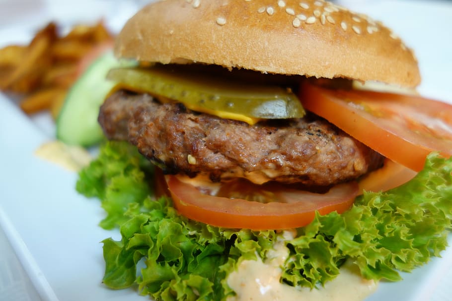 burger on white plate, grill, steak, meat, beef, tasty, delicious HD wallpaper