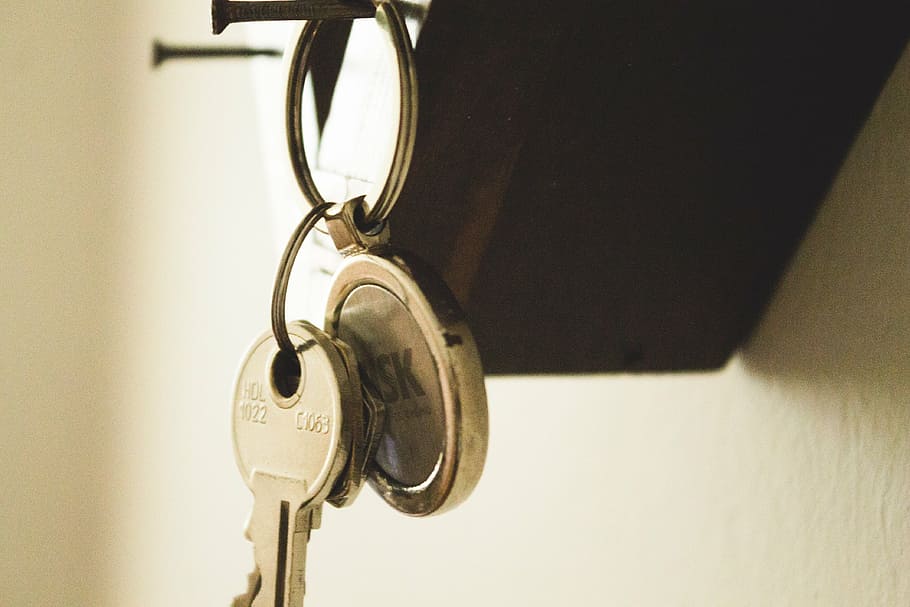 silver key and keychain, me, home, security, lock, indoors HD wallpaper