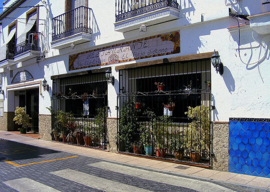 Facade, Home, Building, Maritime, hell, flowers, flower pots HD wallpaper