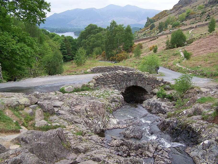 bridge, brook, stream, water, flowing, ashness, keswick, cumbria HD wallpaper