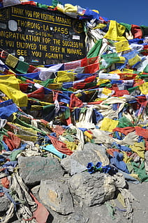 prayer flags, annapurna, trekking, nepal, mountain, himalayas HD wallpaper